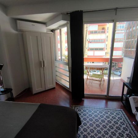Flat2 Studio 150M From The Beach With Pool Torre Del Mar Kültér fotó